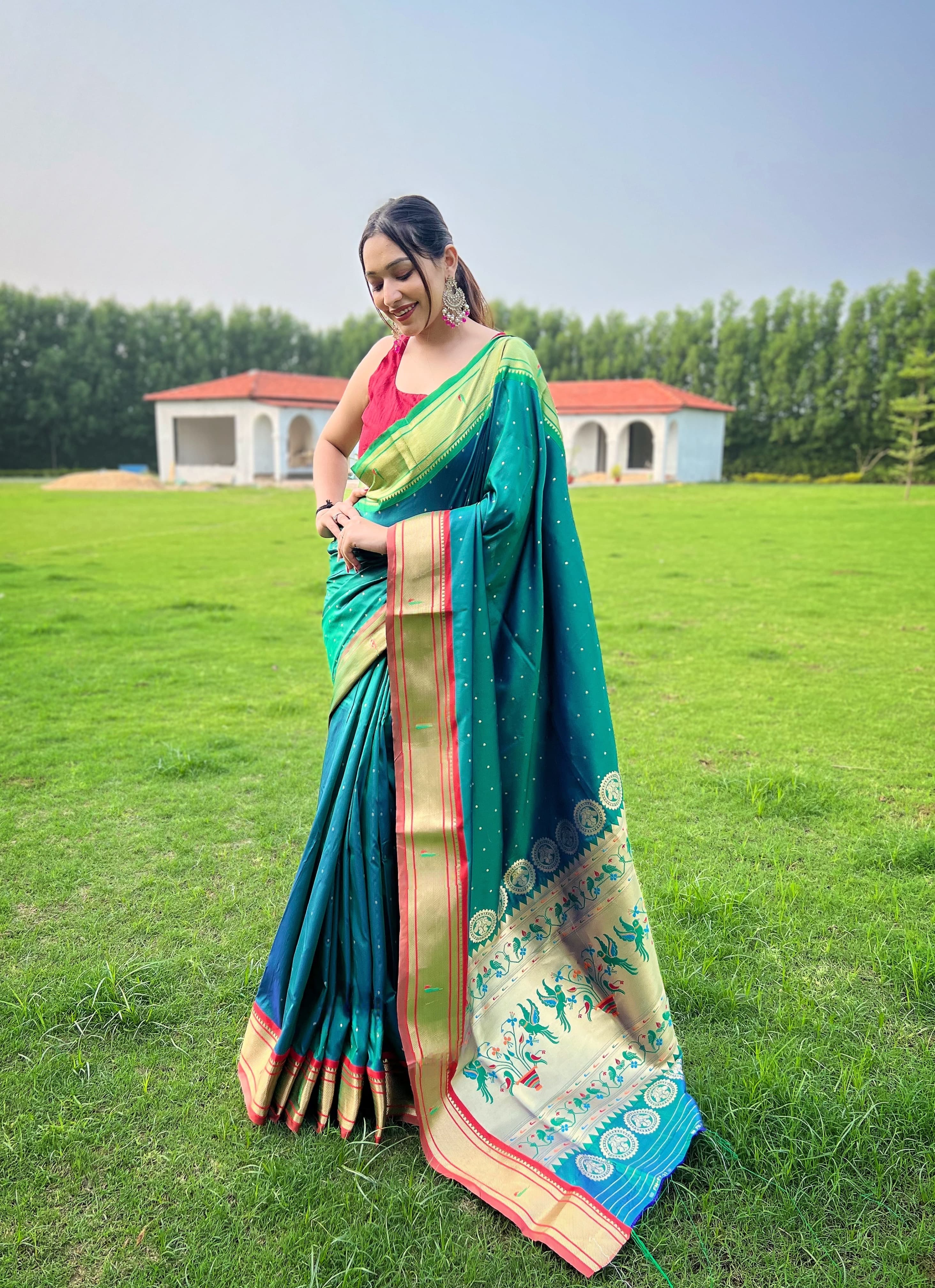 paithani weaving saree