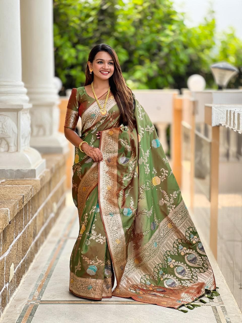 silk fabric saree